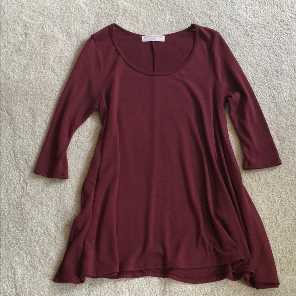 Flowy Urban Outfitters shirt